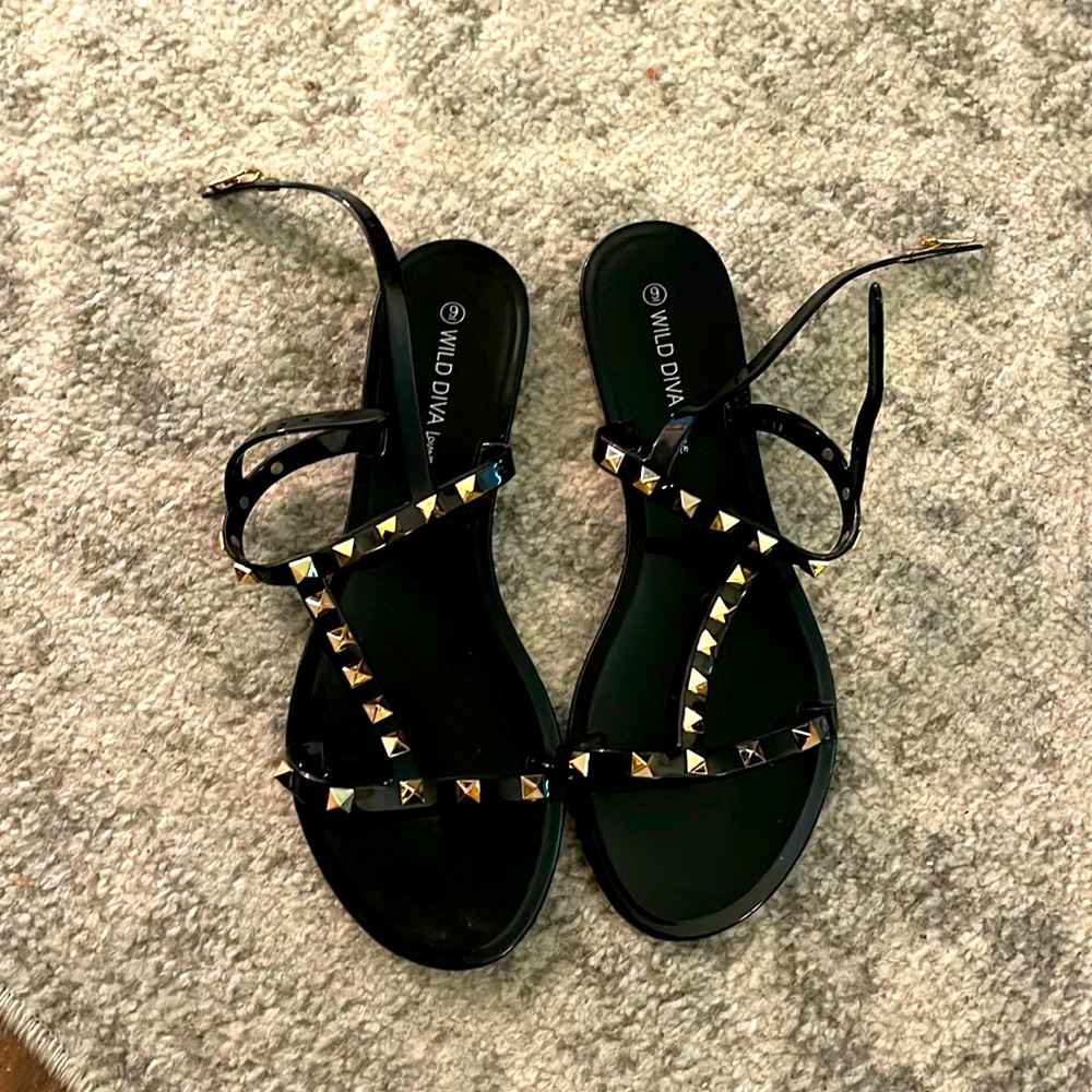 Wild Diva Studded Gladiator Sandal - Black & Gold